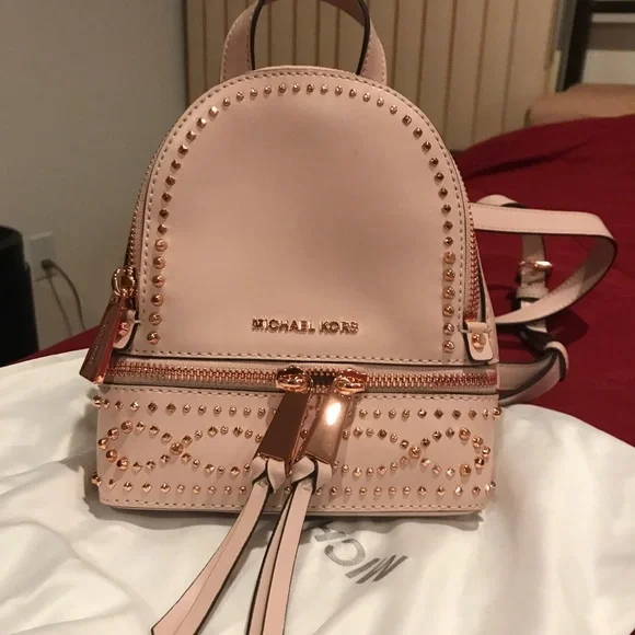 Michael Kors | Bags | New Never Used Michael Kors Rose Gold  display picture 3
